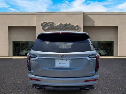 Certified 2024 Cadillac XT6 Sport w/ Platinum Package AWD/4WD image 4
