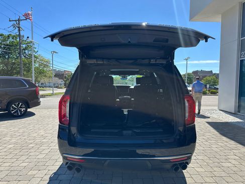 Used 2023 GMC Yukon Denali Ultimate AWD/4WD image 37