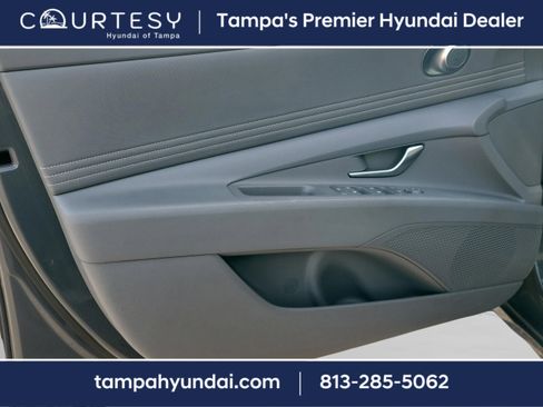 Certified 2025 Hyundai Elantra Sport image 16