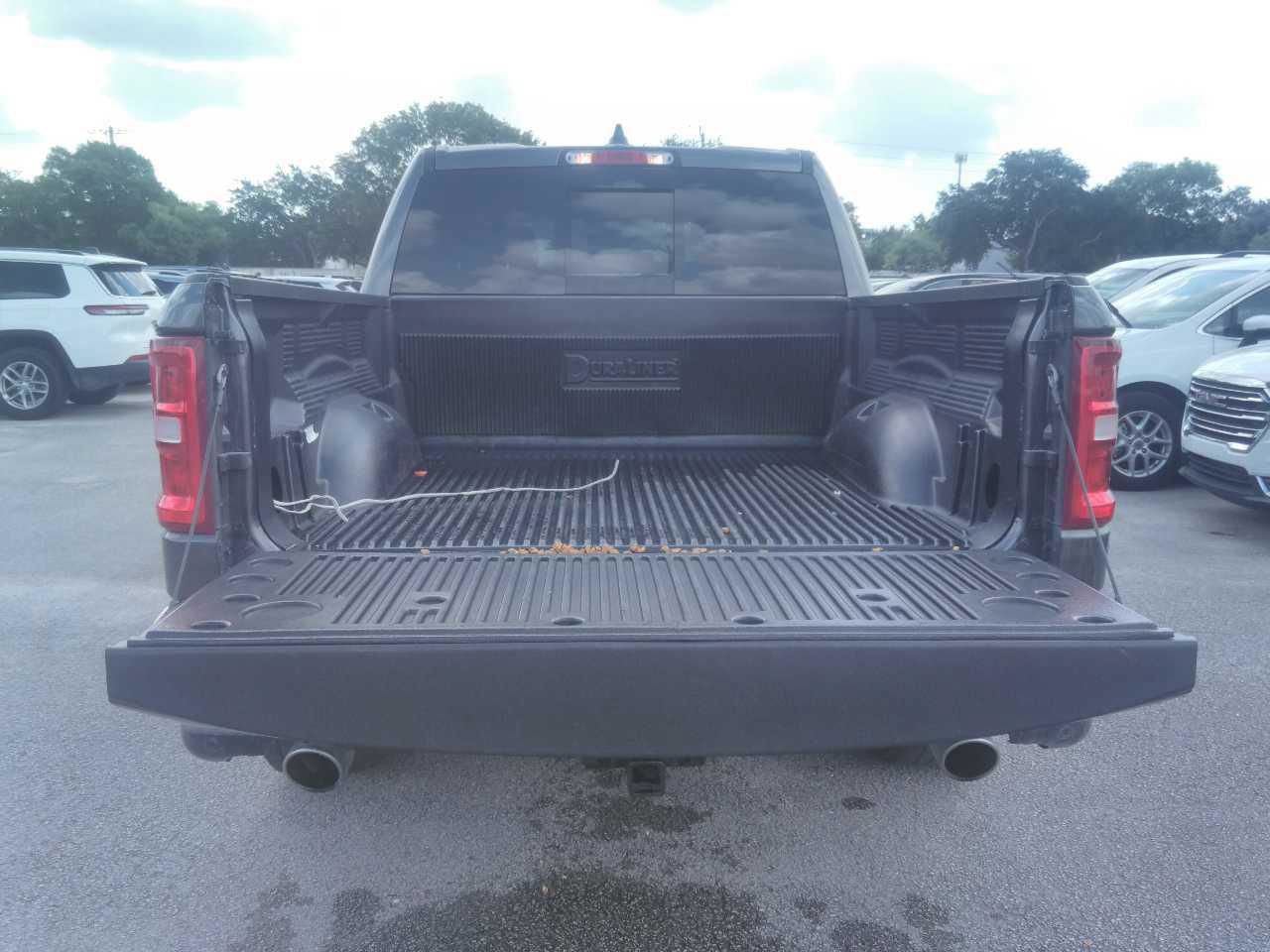 Used 2026 RAM 1500 Laramie AWD/4WD image 2