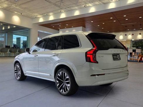 New 2026 Volvo XC90 T8 Plus w/ Protection Package Premier AWD/4WD image 3