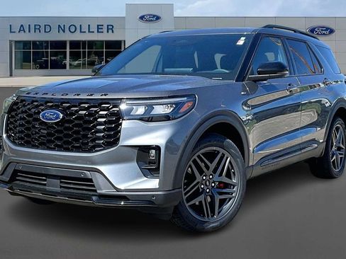 New 2026 Ford Explorer ST-Line AWD/4WD image 1