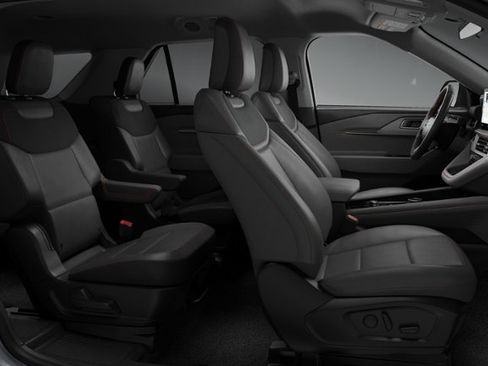 New 2026 Ford Explorer Active w/ Active Comfort Package AWD/4WD image 28