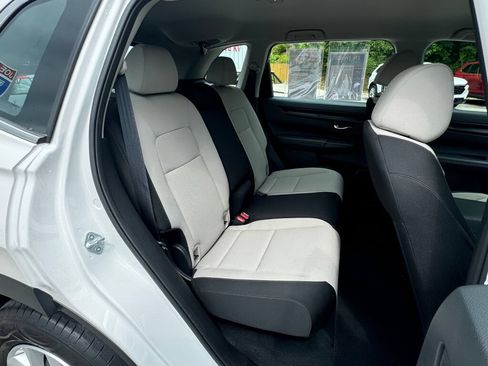 Used 2023 Honda CR-V LX image 19