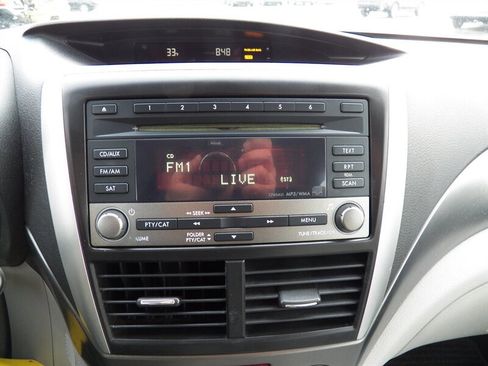 Used 2011 Subaru Forester 2.5X w/ Popular Equipment Group 1A image 18