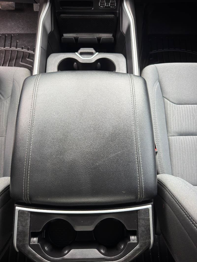 Used 2020 RAM 1500 Big Horn RWD image 10