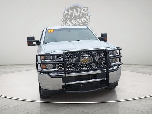 Used 2019 Chevrolet Silverado 2500 W/T w/ WT Convenience Package AWD/4WD image 8