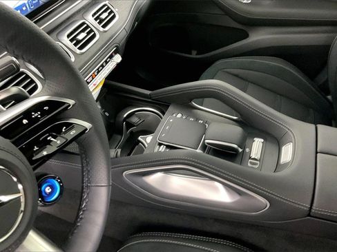 New 2026 Mercedes-Benz GLE 53 AMG 4MATIC Coupe image 8