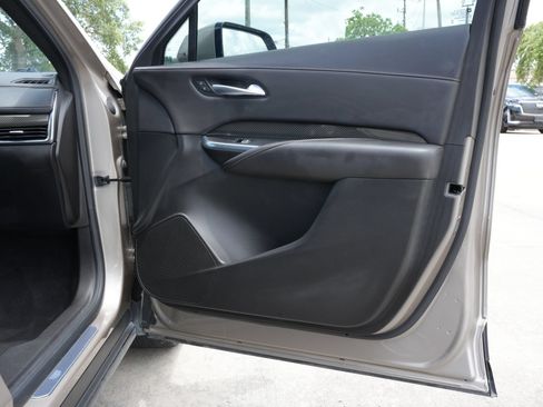 Certified 2023 Cadillac XT4 Sport FWD image 27