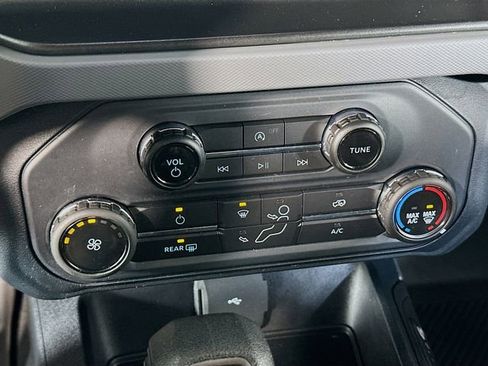 Certified 2022 Ford Bronco Base w/ Sasquatch Package image 27