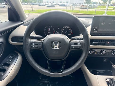 Used 2024 Honda HR-V LX image 21