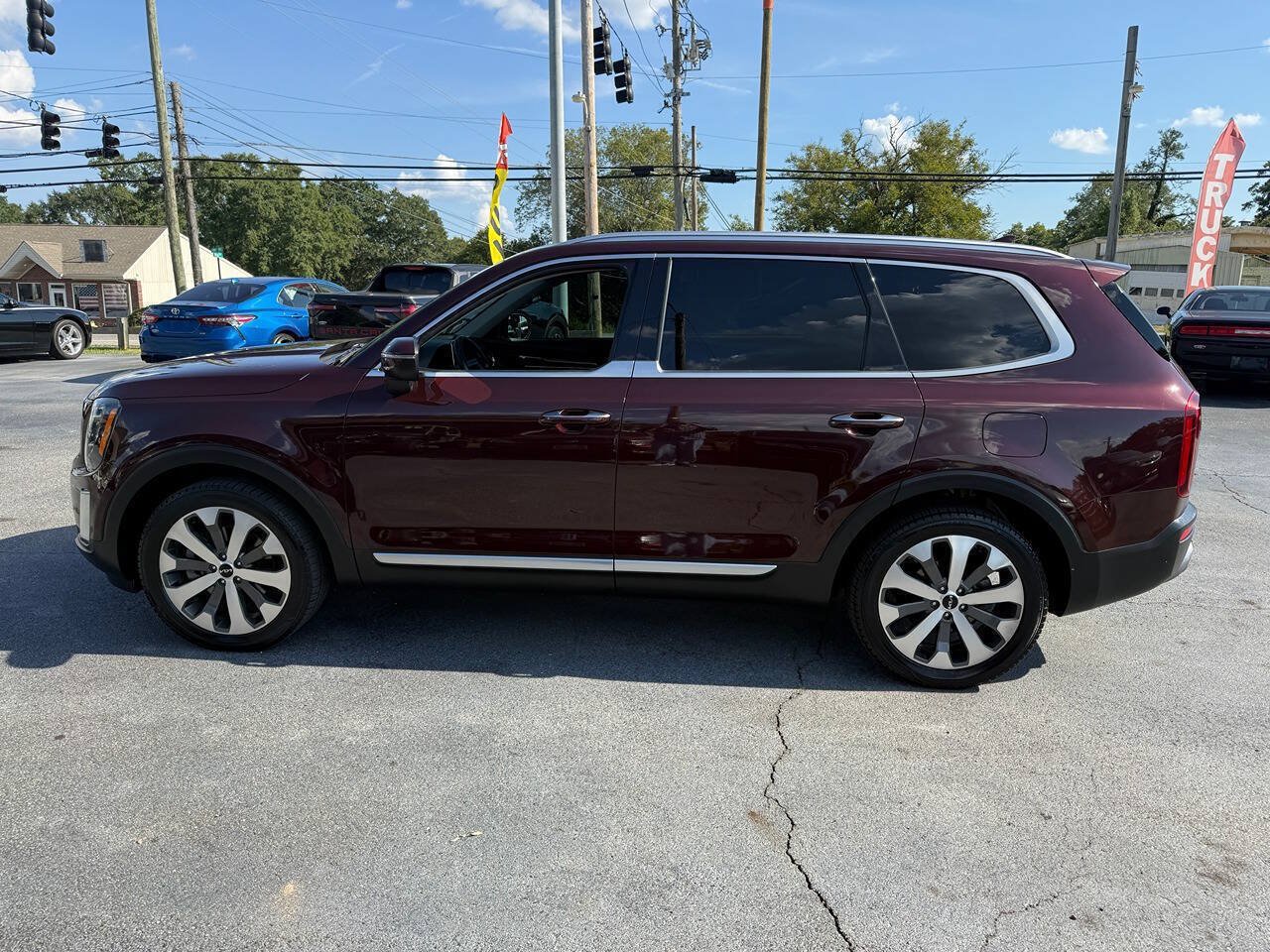 Used 2022 Kia Telluride S FWD image 6