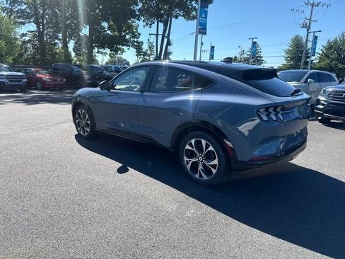 Certified 2023 Ford Mustang Mach-E Premium AWD/4WD image 8