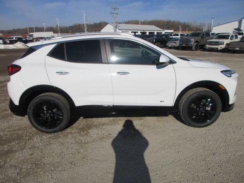 New 2026 Buick Encore GX Sport Touring image 3