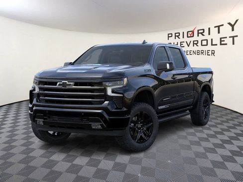 New 2026 Chevrolet Silverado 1500 High Country w/ Midnight Edition AWD/4WD image 6