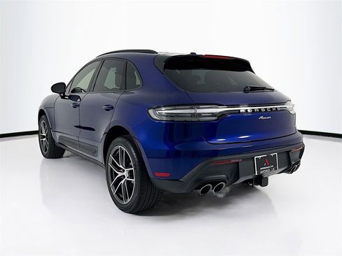 New 2026 Porsche Macan image 3