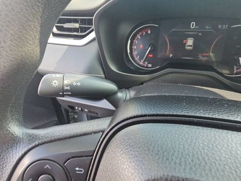 Certified 2025 Toyota RAV4 XLE AWD/4WD image 14