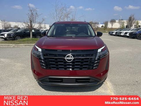 New 2026 Nissan Pathfinder SV w/ SV Premium Package AWD/4WD image 6
