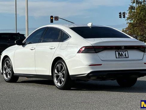 Used 2023 Honda Accord EX image 6