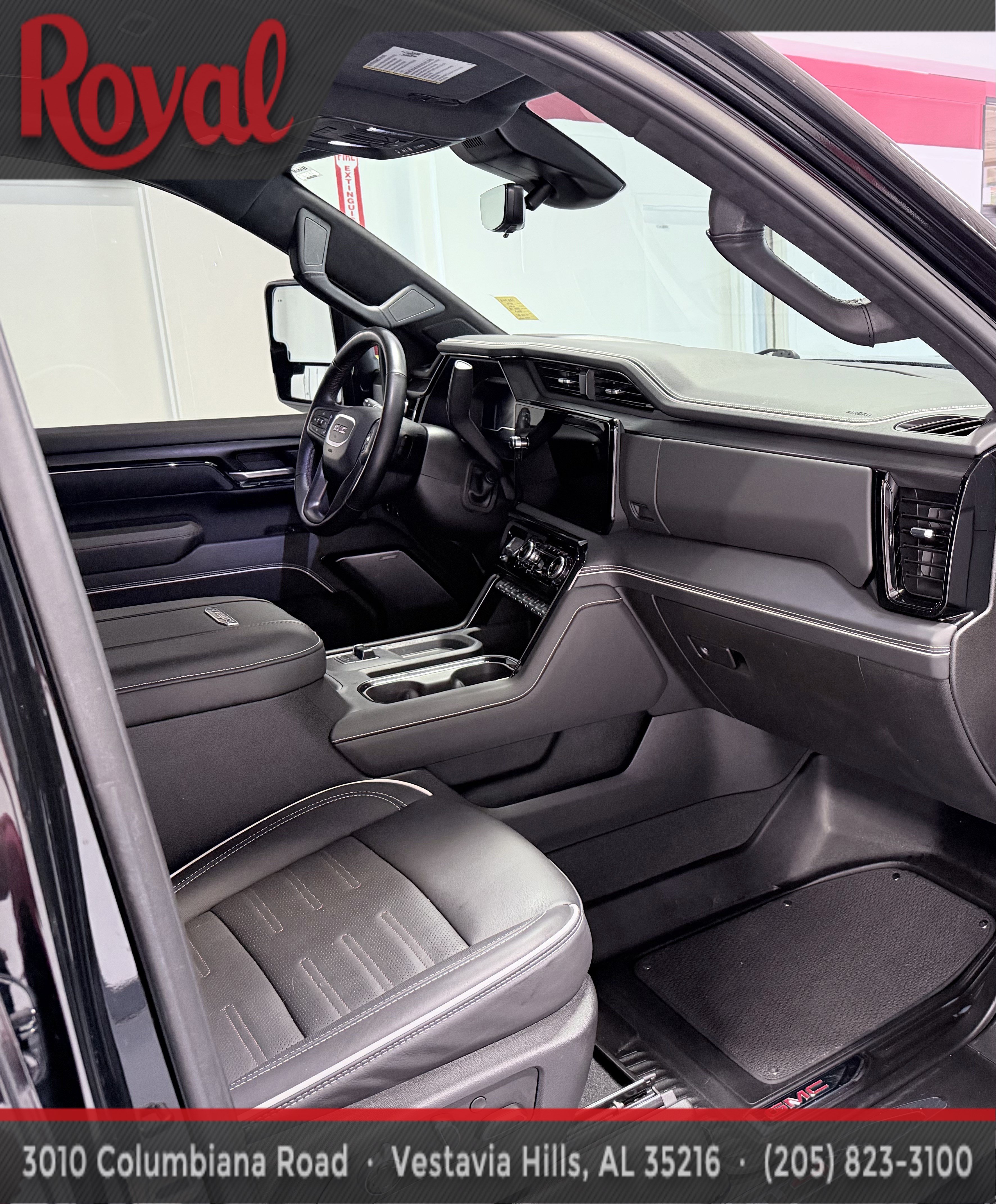 Used 2025 GMC Sierra 2500 AT4X AWD/4WD image 15