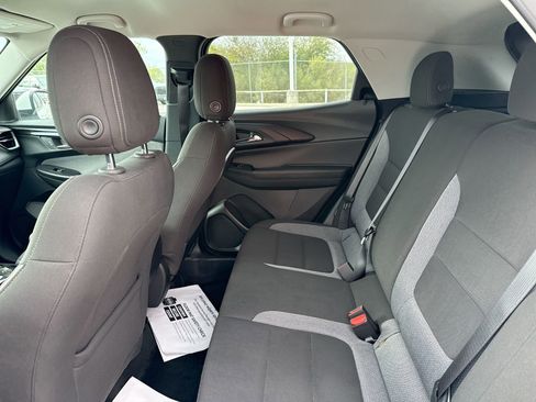 Used 2025 Chevrolet TrailBlazer LT image 24