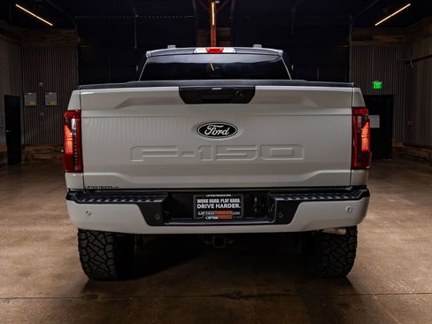 Used 2024 Ford F150 XLT w/ XLT Black Appearance Package AWD/4WD image 8