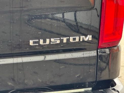 Used 2020 Chevrolet Silverado 1500 Custom w/ Custom Value Package image 9