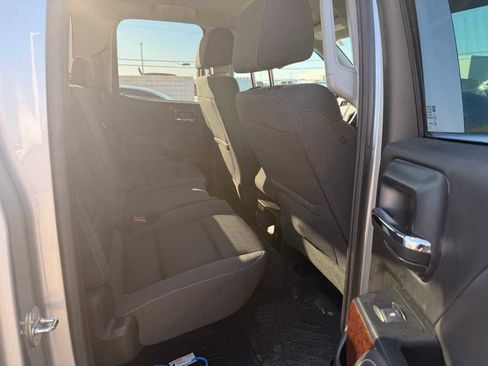 Used 2019 GMC Sierra 1500 SLE w/ SLE Value Package image 20