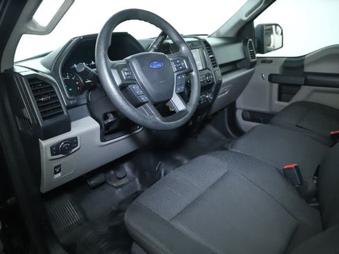 Used 2019 Ford F150 XL w/ Equipment Group 101A Mid AWD/4WD image 17