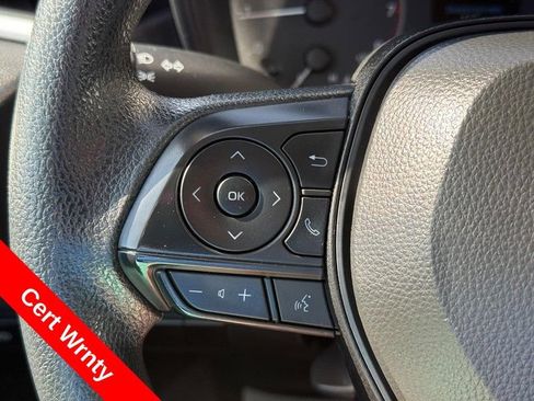 Used 2025 Toyota Corolla LE FWD image 20
