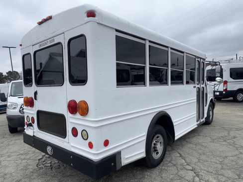 Used 2008 Chevrolet Express 3500 w/ School Bus Package image 8