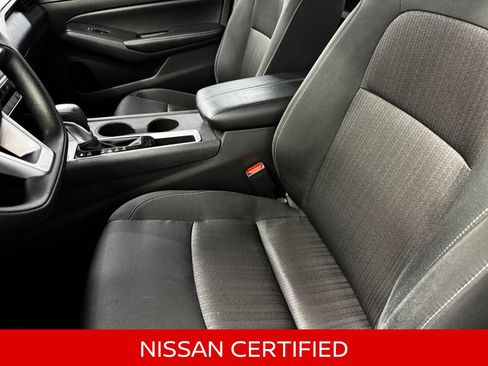 Certified 2025 Nissan Altima 2.5 SV FWD image 13