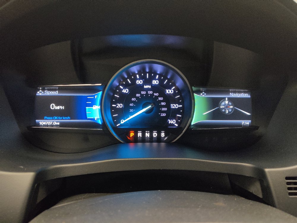 Used 2019 Ford Explorer XLT w/ Equipment Group 202A AWD/4WD image 23