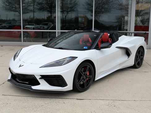 Used 2021 Chevrolet Corvette Stingray Preferred Conv w/ Z51 Performance Package RWD image 44