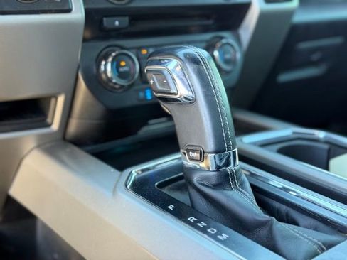 Used 2018 Ford F150 Lariat image 21