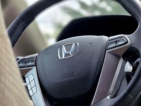 Used 2016 Honda Odyssey SE image 13
