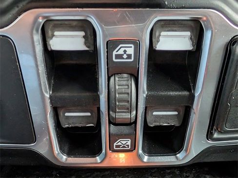 Used 2021 Jeep Wrangler Unlimited Sport S w/ Sun And Sound Package image 20