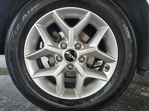 Used 2025 Kia Soul LX FWD image 51