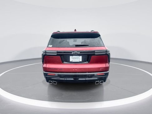 Used 2025 Chevrolet Traverse RS AWD/4WD image 7