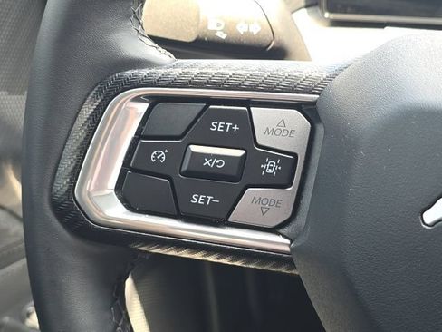 Used 2025 Ford Mustang Coupe RWD image 27