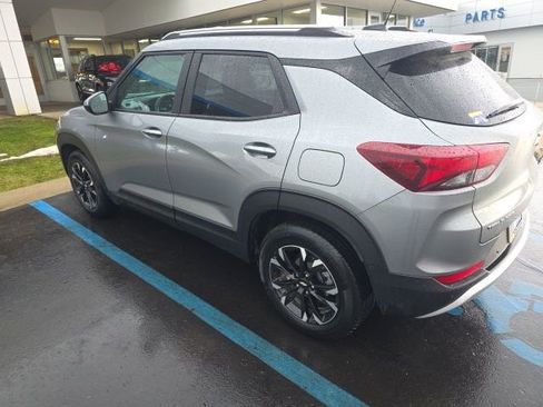 Used 2023 Chevrolet TrailBlazer LT w/ Convenience Package image 5