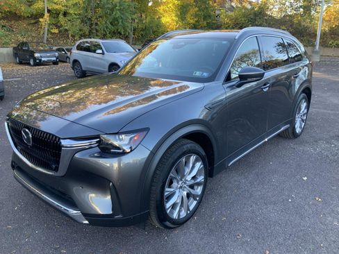 Used 2024 MAZDA CX-90 3.3 Turbo w/ Premium Plus Pkg image 3