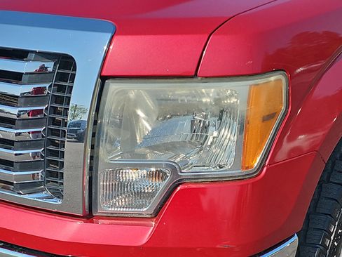 Used 2011 Ford F150 XLT w/ XLT Chrome Pkg RWD image 26
