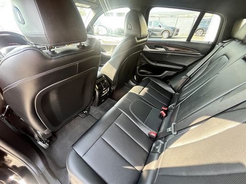 Used 2025 BMW X4 xDrive30i AWD/4WD image 50