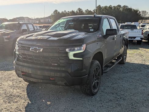 New 2026 Chevrolet Silverado 1500 LT Trail Boss w/ Convenience Package II image 3