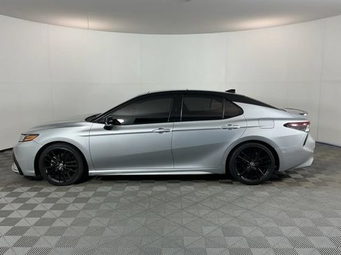 Used 2022 Toyota Camry XSE w/ Navigation Package FWD image 8