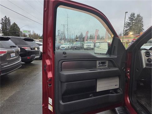 Used 2014 Ford F150 FX4 w/ Equipment Group 402A Luxury image 15