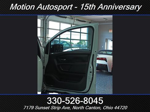 Used 2020 Nissan Titan Platinum Reserve AWD/4WD image 27