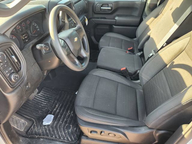 Used 2024 Chevrolet Silverado 2500 Custom w/ Custom Value Package AWD/4WD image 6