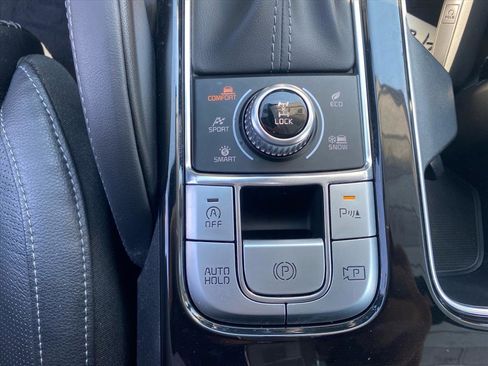 Certified 2023 Kia Telluride SX X-Line AWD/4WD image 14